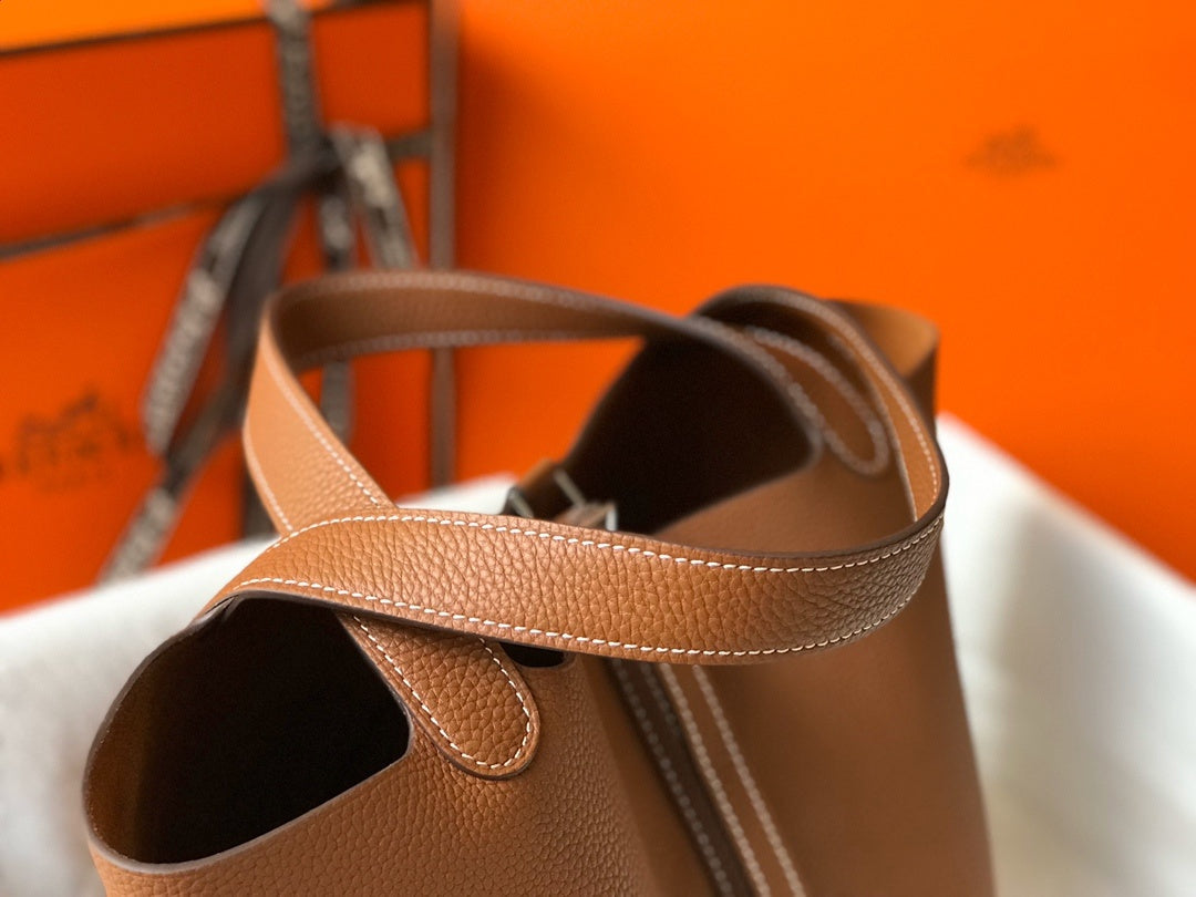 Hermès Picotin Lock 22 Bag