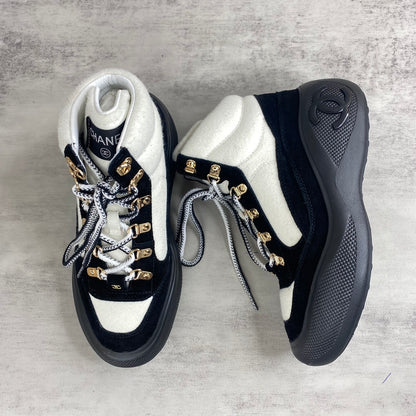 Chanel Snow Boots "Black-White Suede"