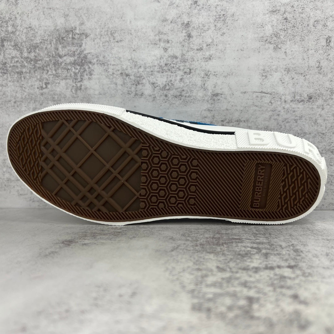 Burberry Slip-On "Blue"