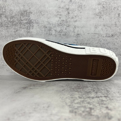 Burberry Slip-On "Blue"