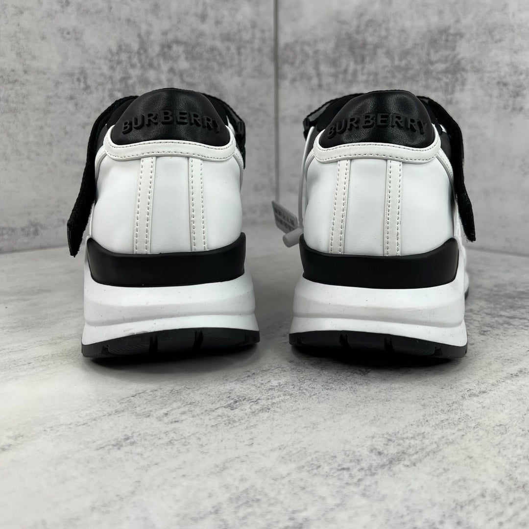 Burberry Ronnie "Black-White"