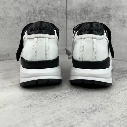 Burberry Ronnie "Black-White"