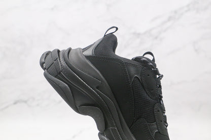 Balenciaga Triple S "Triple Black"