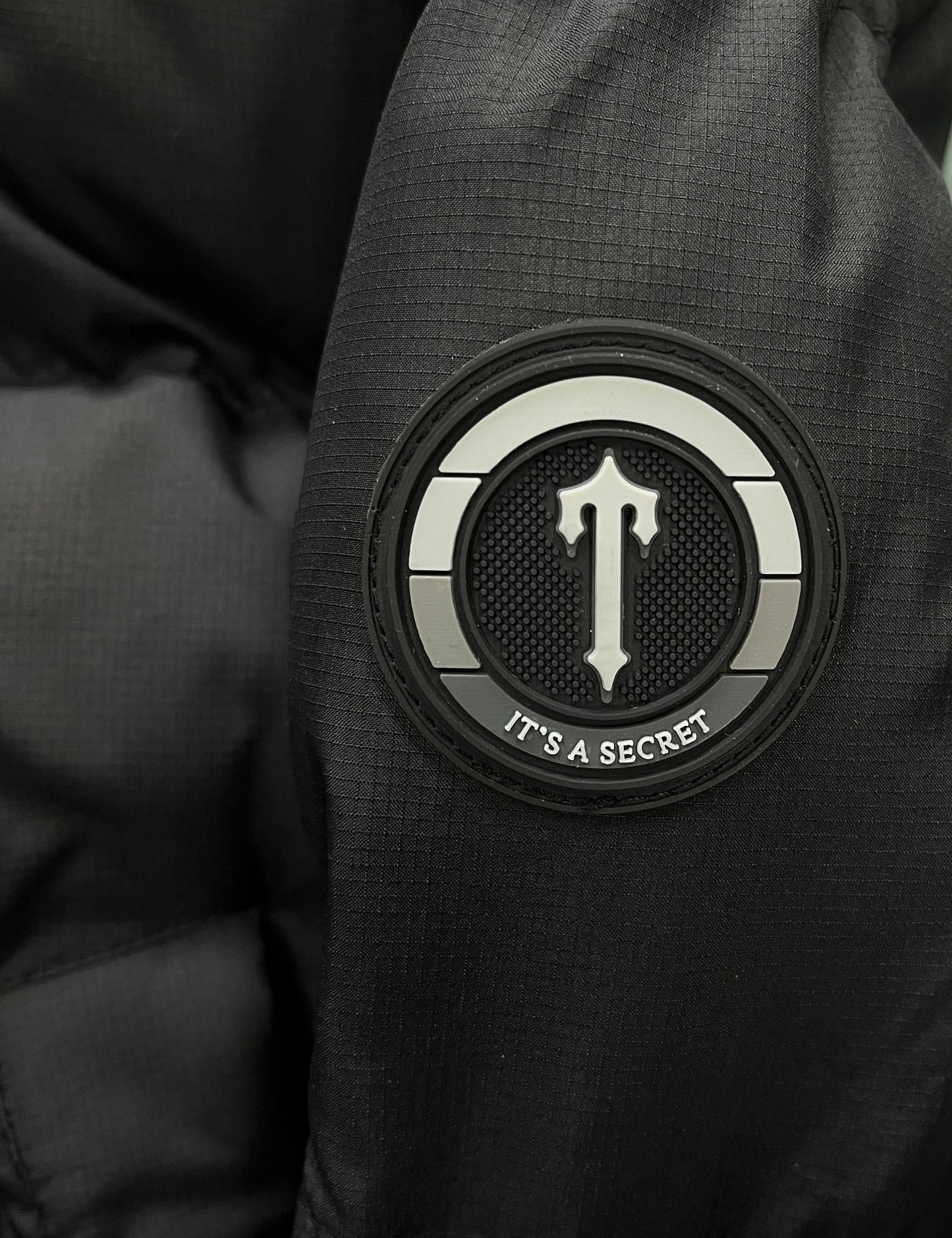 Trapstar Decoded 2.0 Down Jacket "Black"