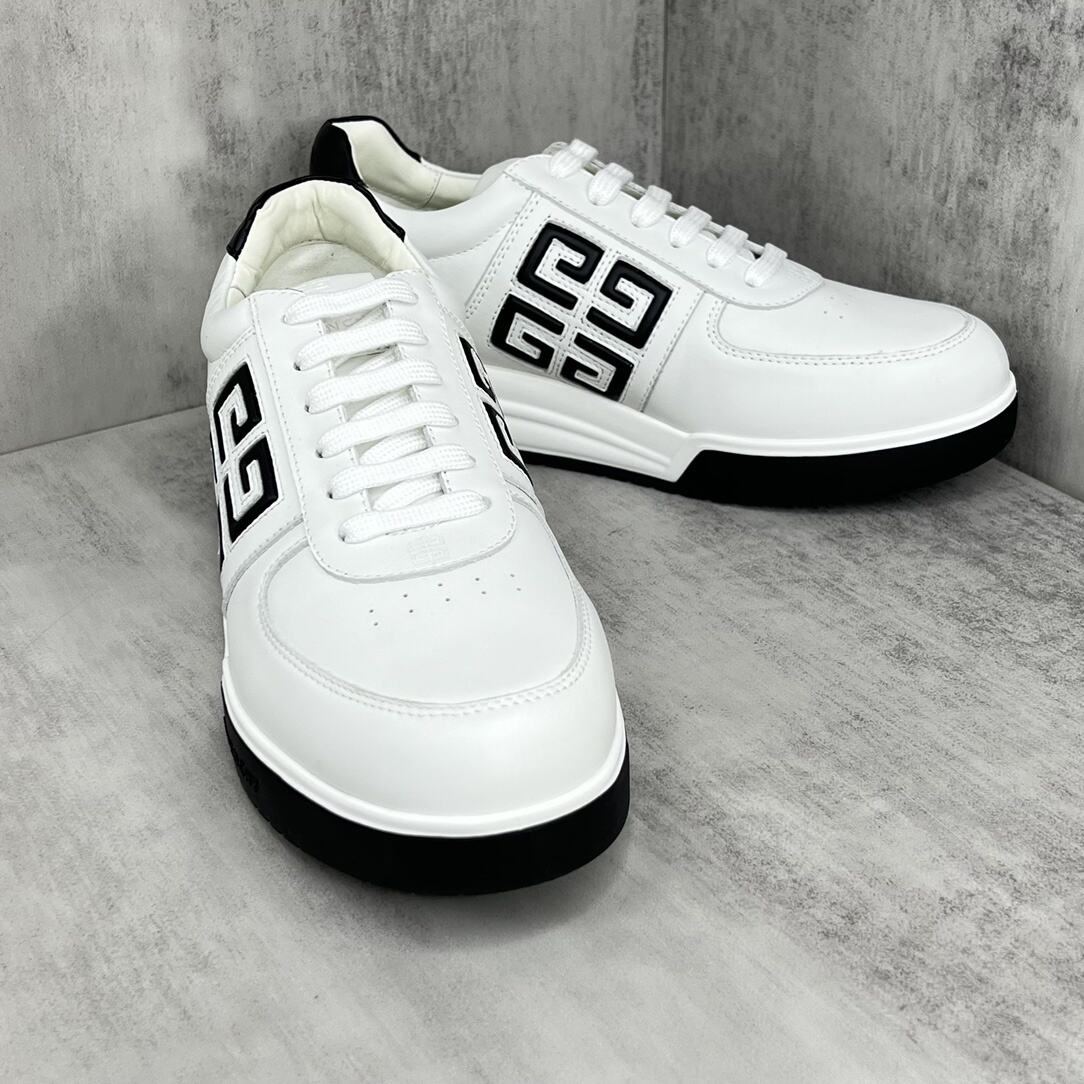 Givenchy Low-Top G4 "White-Black Sole"