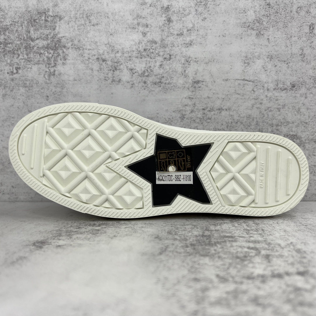 Dior Walk'N'Dior "Black-White Montaigne"