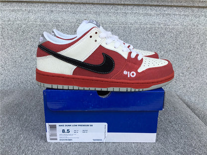 Nike Dunk Low Premium SB "Roller Derby"