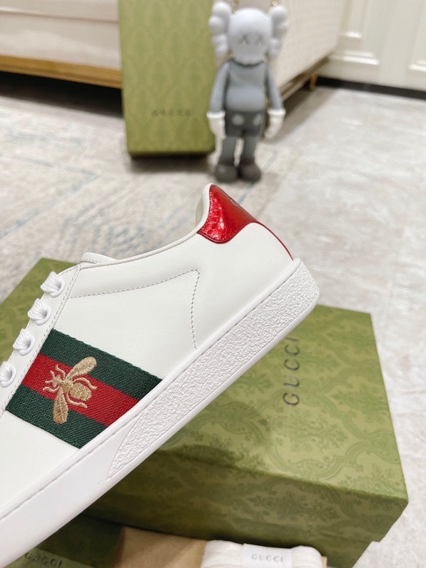 Gucci Ace Trainer with Bee "White"
