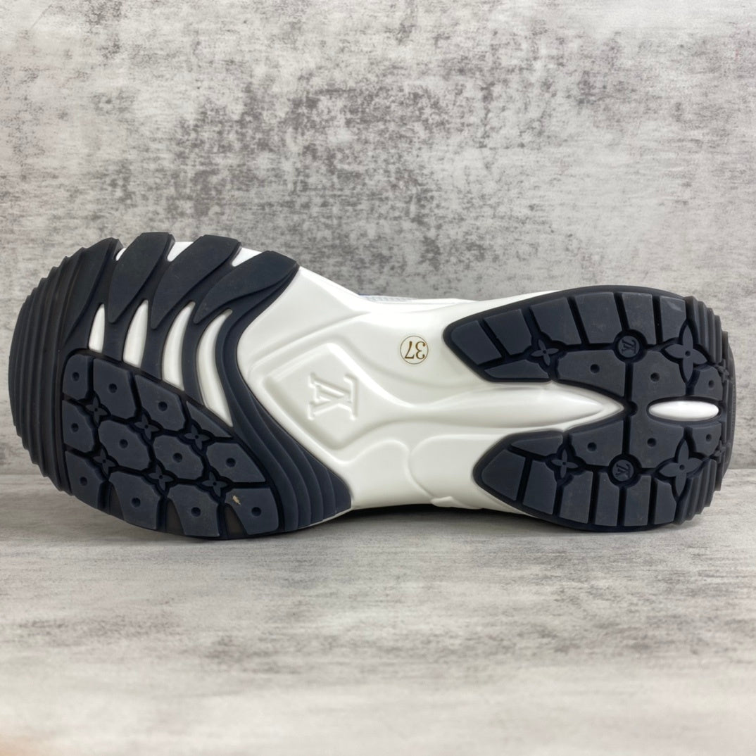 Louis Vuitton Run 55 "White-Blue"