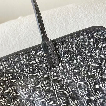 Goyard Herringbone Ardy PM Tote Bag