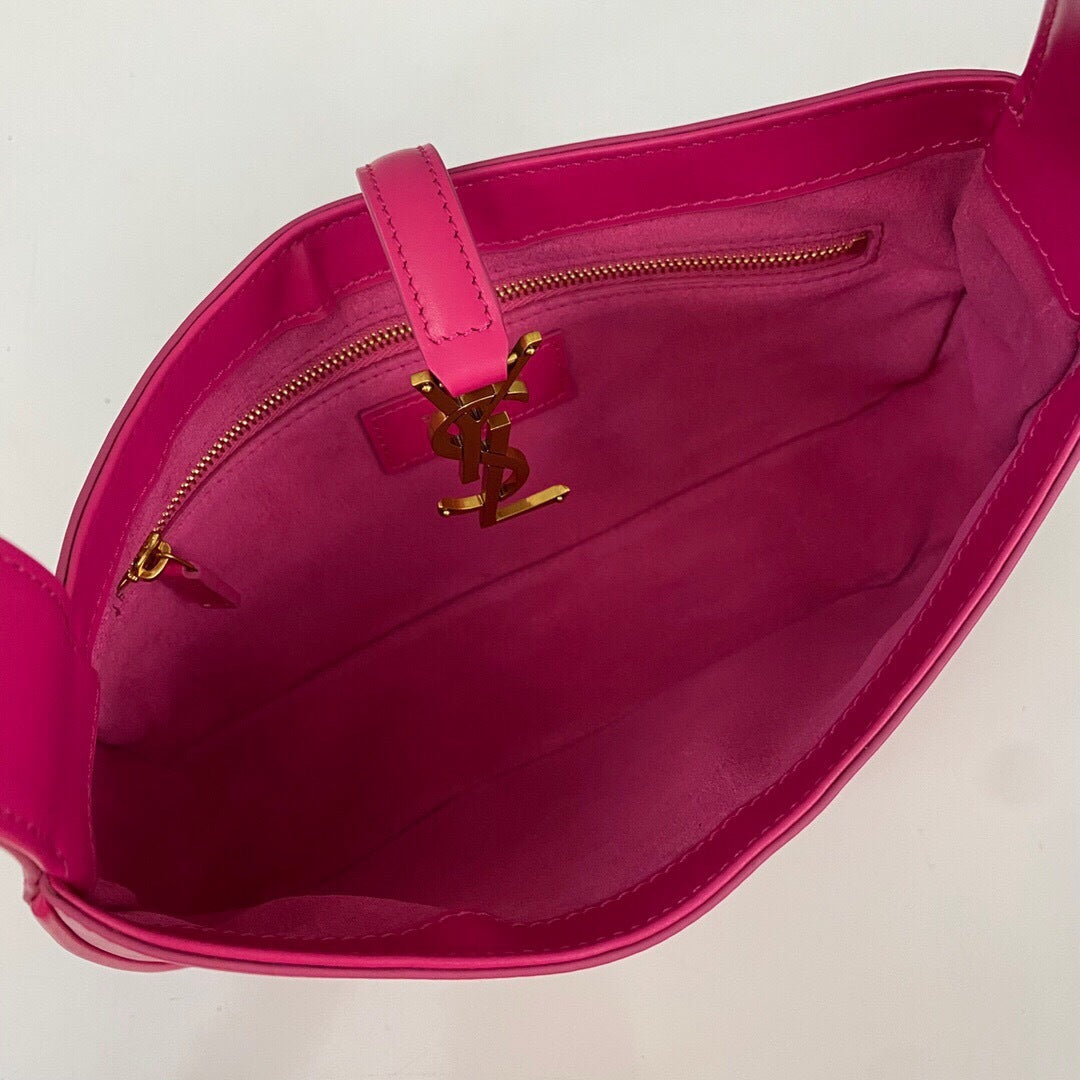 Saint Laurent le 5 à 7 in Smooth Leather