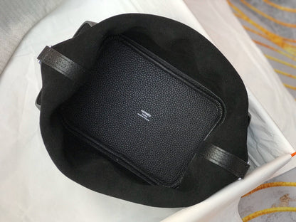 Hermès Picotin Lock 22 Bag
