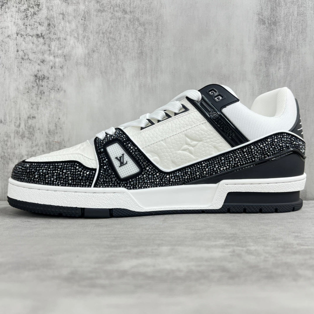 Louis Vuitton Trainers "Black-White" Crystals