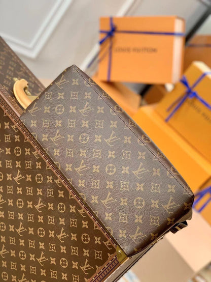 Louis Vuitton Grand Palais