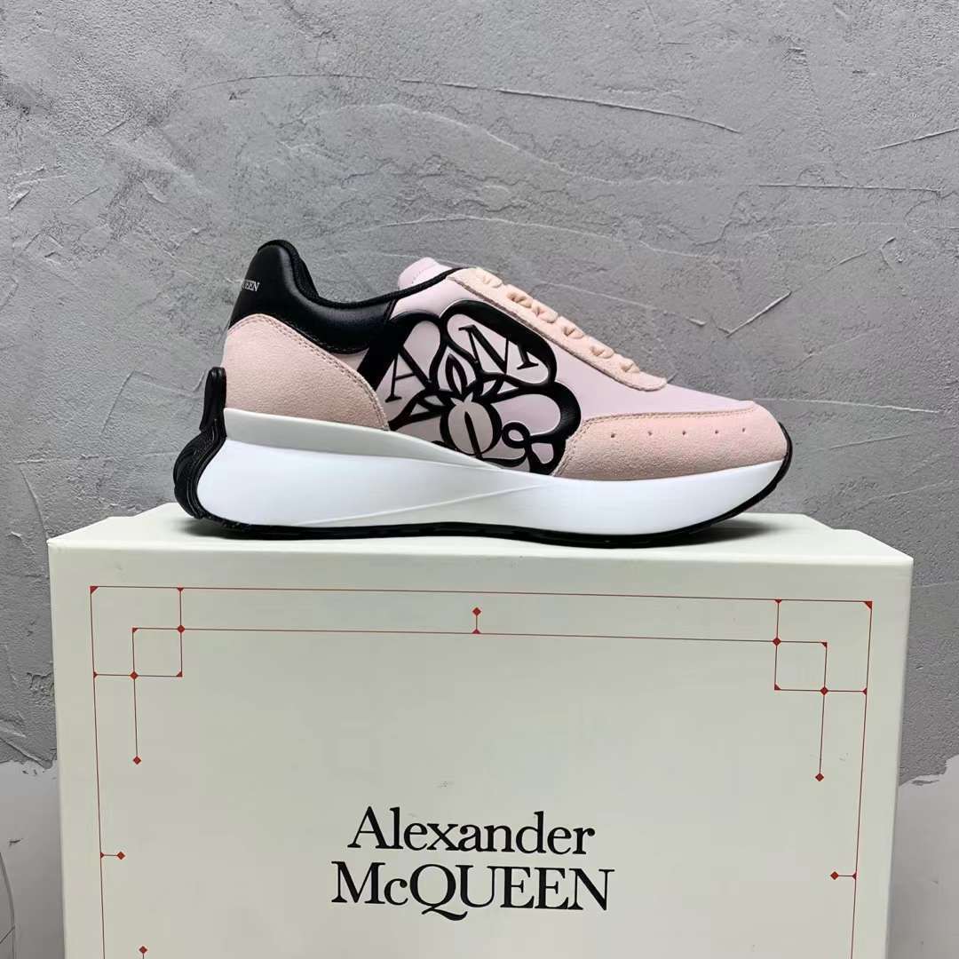 Alexander McQueen Sprint Runner "Pink-Black"