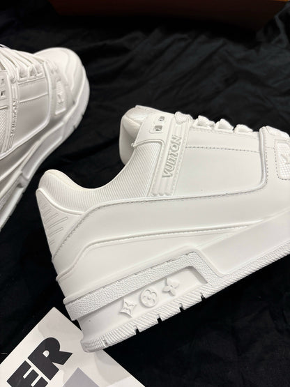 Louis Vuitton LV Trainers "White"