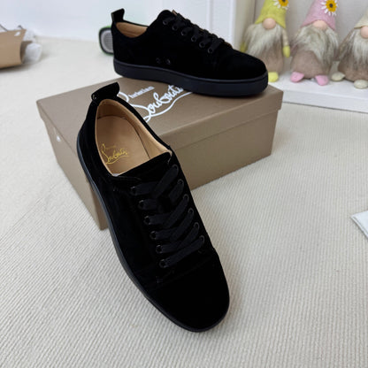 Chrisitan Louboutin Louis Junior Veau Velours "Black"