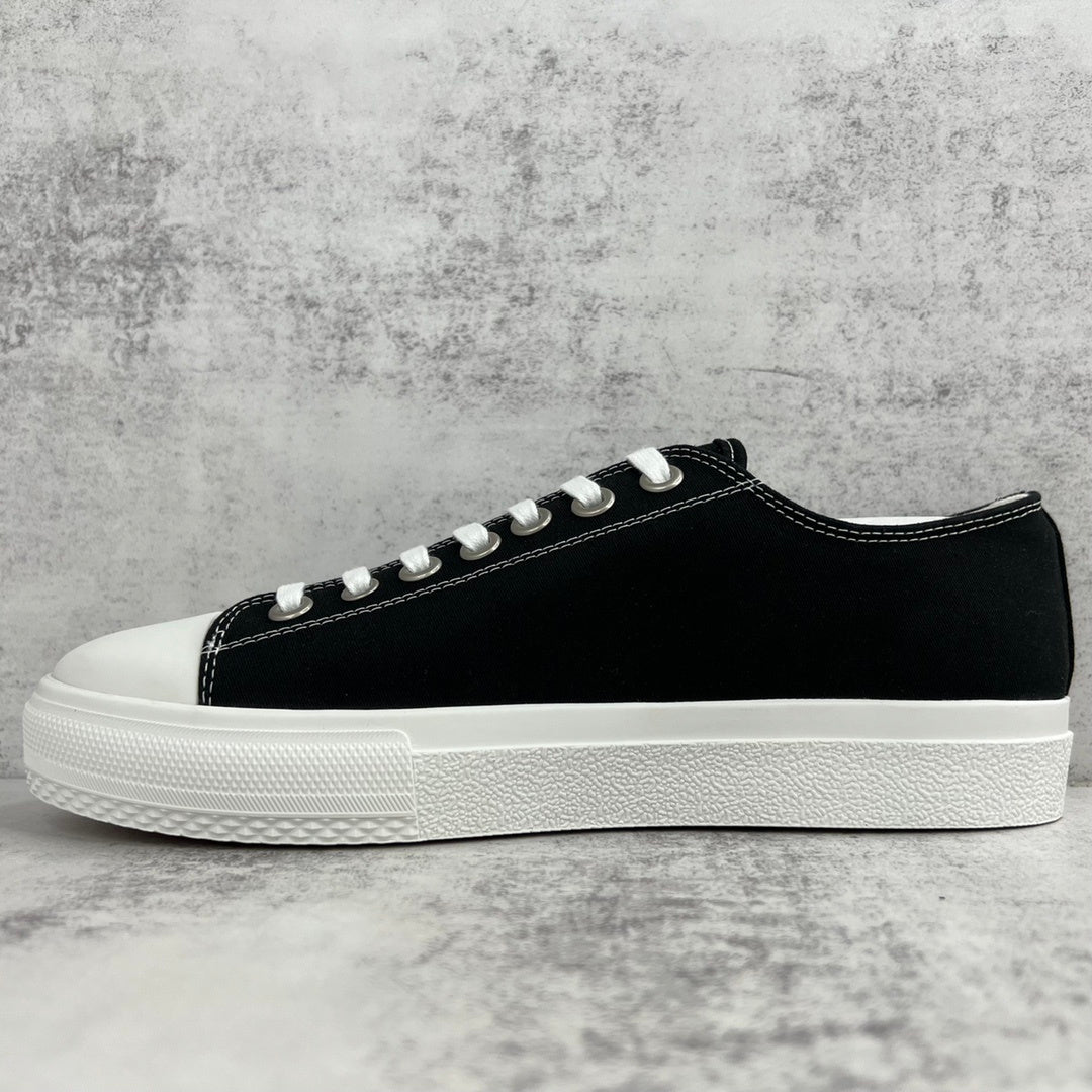 Burberry Larkhall "Black-Red"