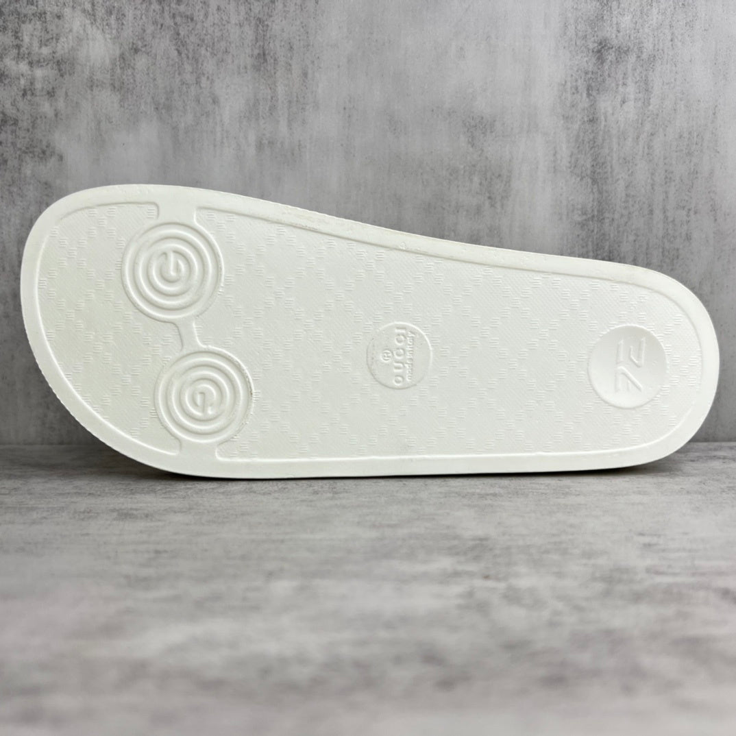 Gucci Slides "White"
