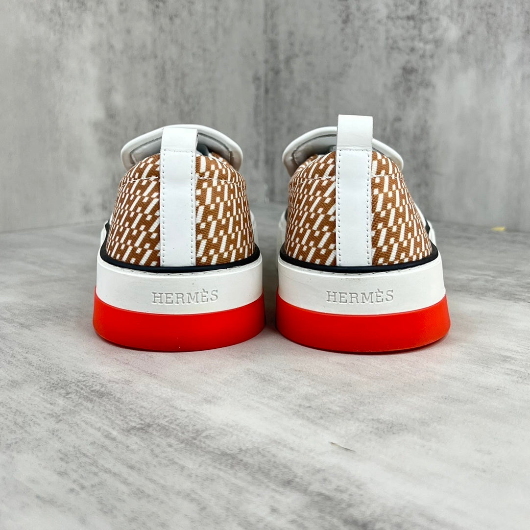 Hermes Gliss Slip-On "Beige-White"