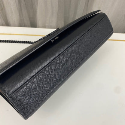 Saint Laurent Kate Medium in Grain De Poudre Embossed Leather