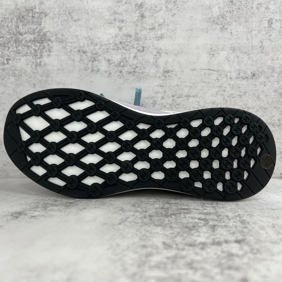 Chanel 22P Low "White-Grey-Blue"