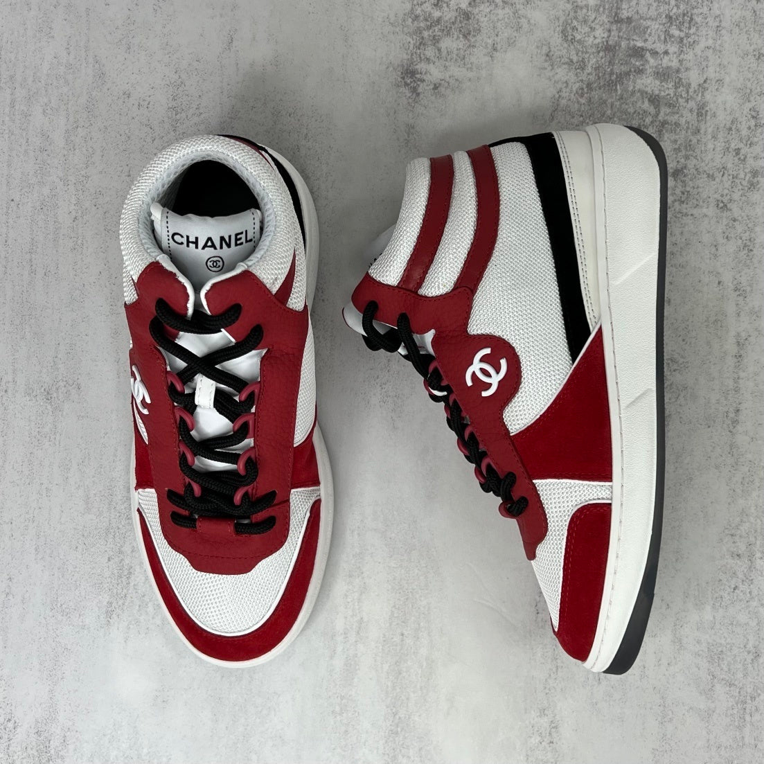 Chanel 22P High-Top "White-Red"