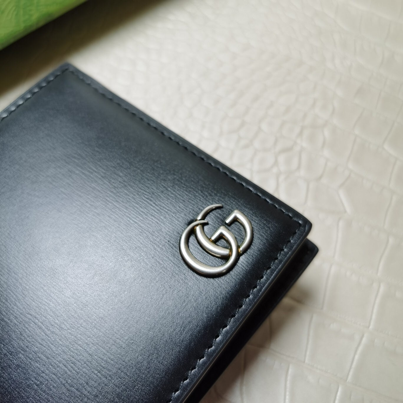 Gucci GG Marmont Bi-Fold Wallet