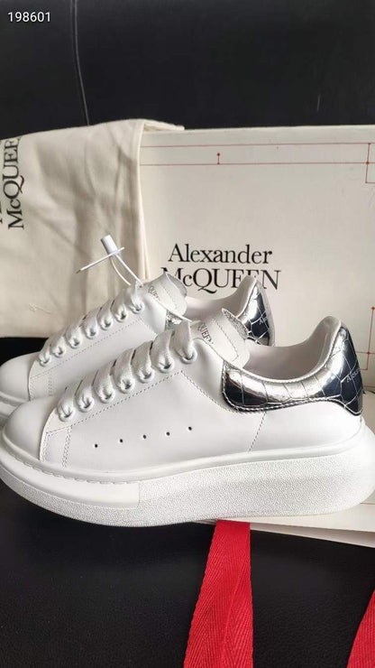 Alexander McQueen Oversized "White-Silver Crocodile"