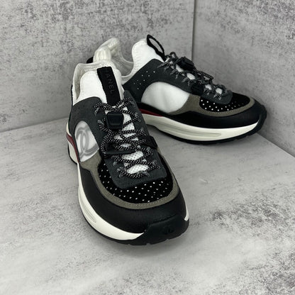 Chanel CC "Black-White-Grey"