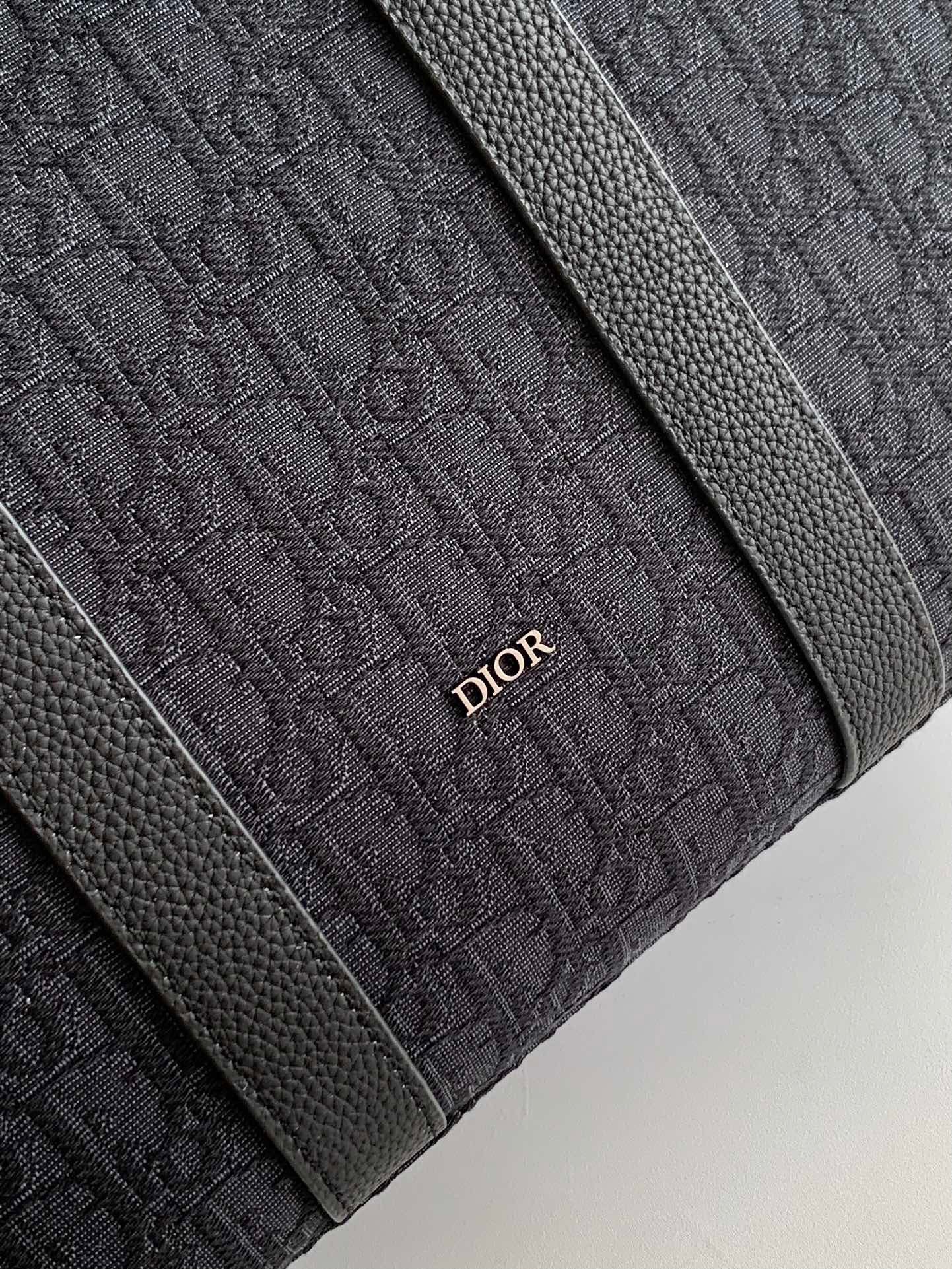 Dior Weekender 40 "Black Dior Oblique Jacquard and Black Grained Calfskin"