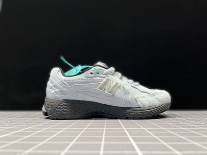 New Balance 1906R "Grey-Black Sole"
