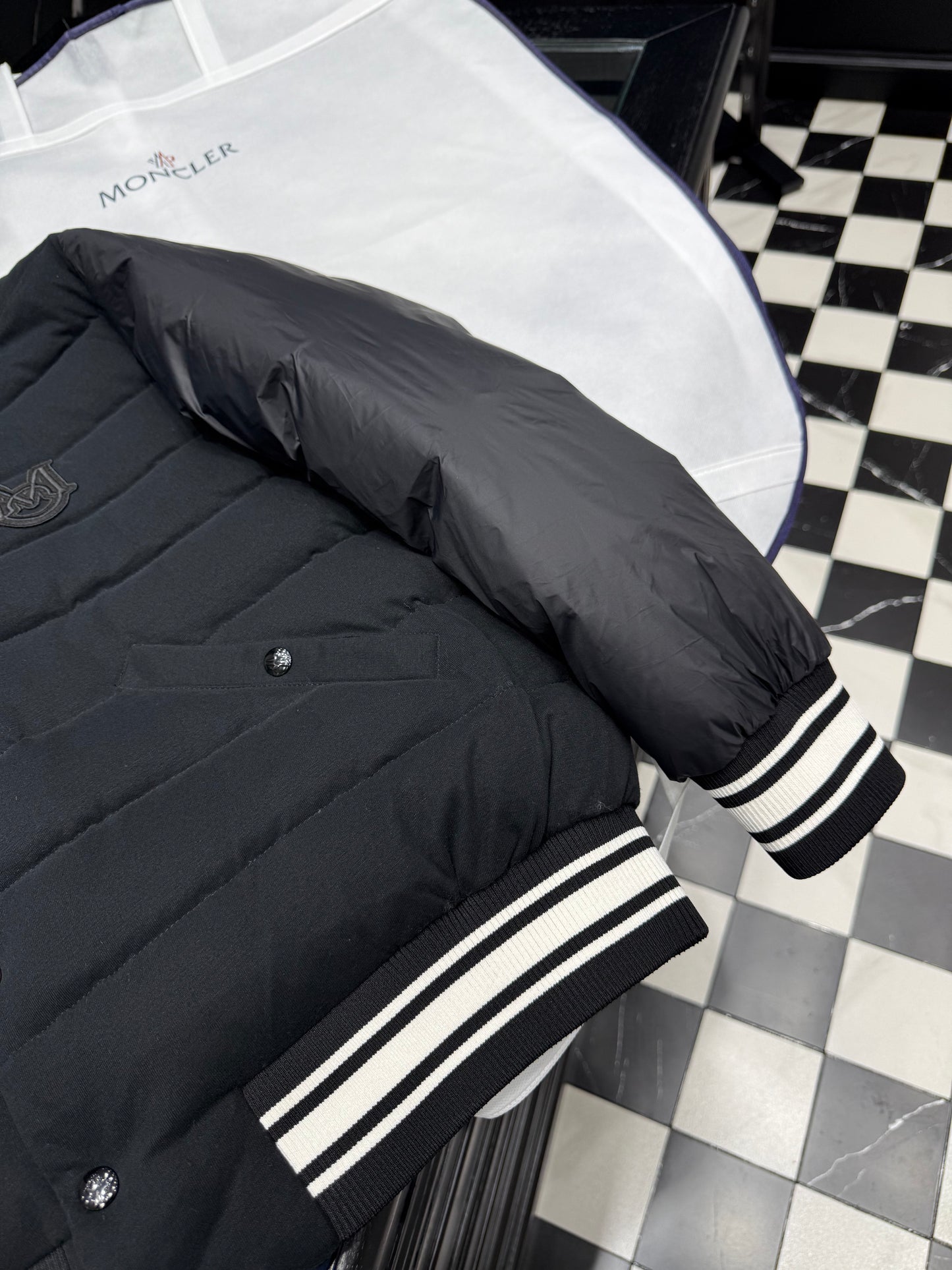 Moncler Bouchet Reversible Bomber Down Jacket "Black"