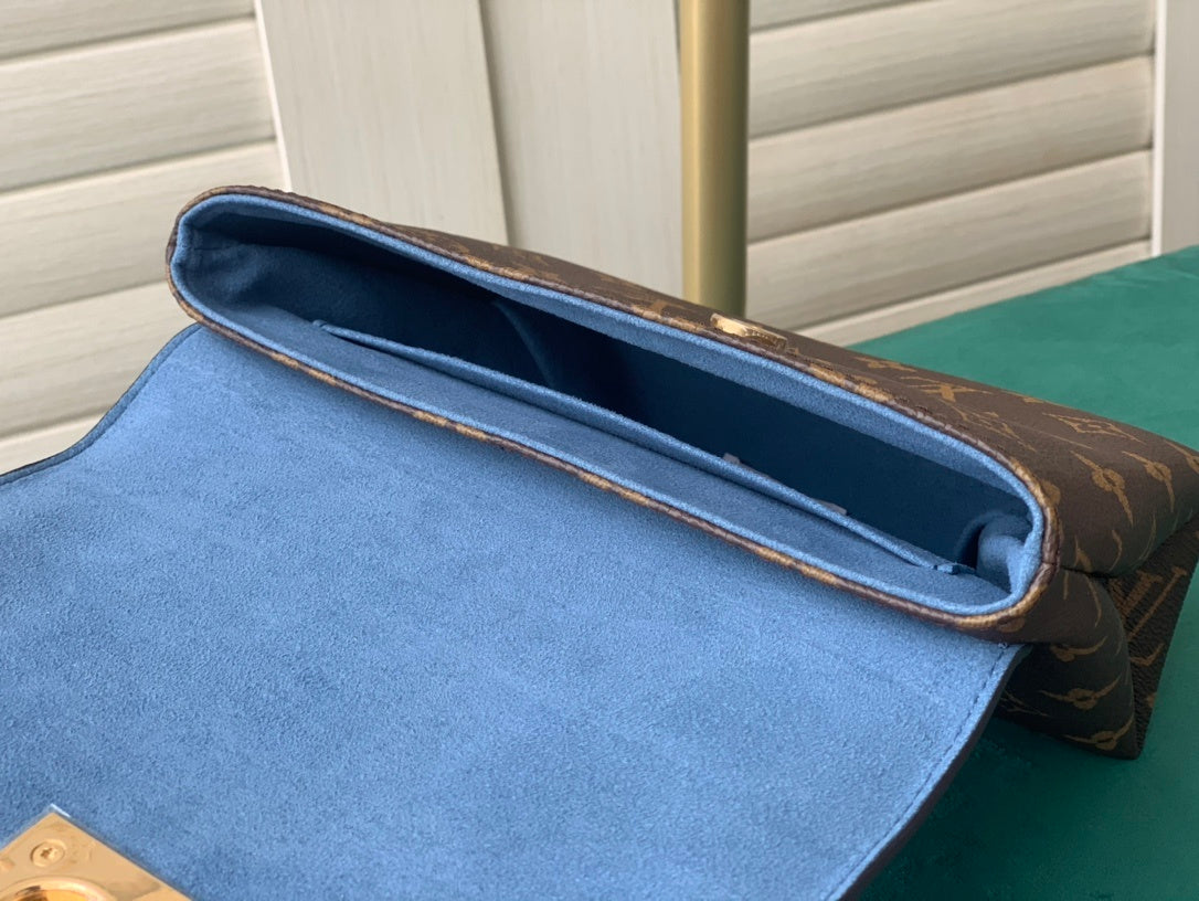 Louis Vuitton Locky BB