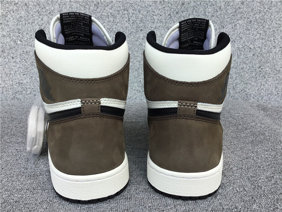 Air Jordan 1 Retro High OG "Dark Mocha"