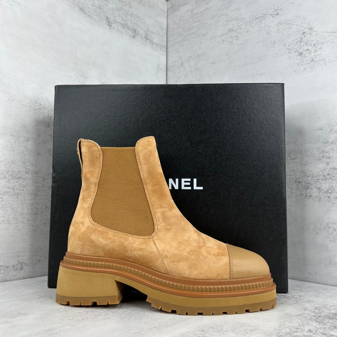 Chanel Chelsea Boots "Camel Brown"