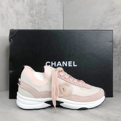 Chanel Interlocking CC "Beige-Pink"