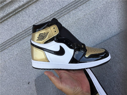 Air Jordan 1 Retro High OG "NRG Gold Toe"