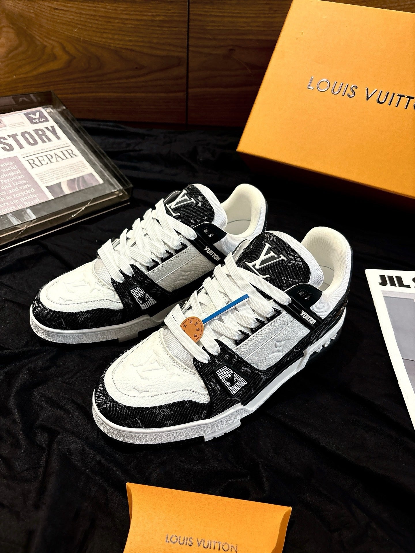 Louis Vuitton LV Trainers "Noir Denim"