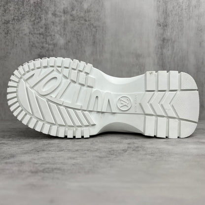 Louis Vuitton Ruby Flat Ranger Boots "White"