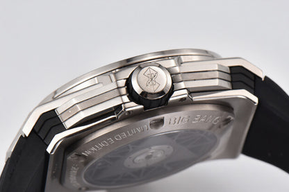 Hublot Big Bang Sang Bleu II Chrono 45mm Black Rubber Strap Black Dial