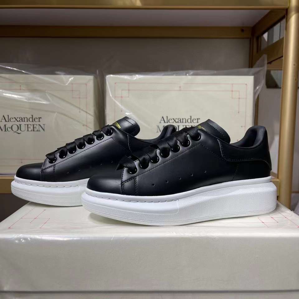 Alexander McQueen Oversized "Black-White Sole"