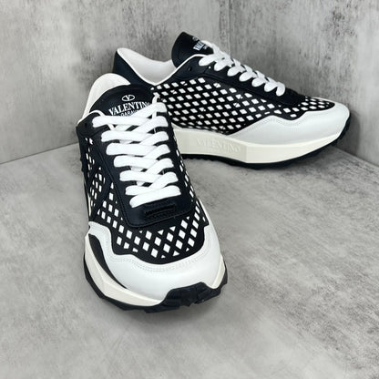 Valentino Garavani Netrunner "White-Black"