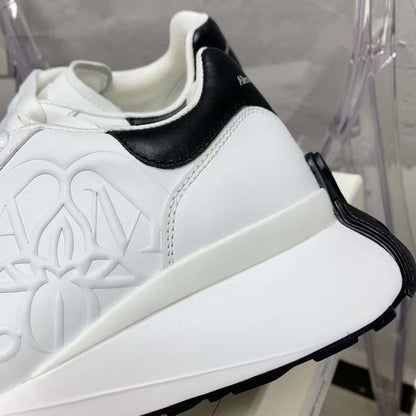Alexander McQueen Sprint Runner "White-Black"