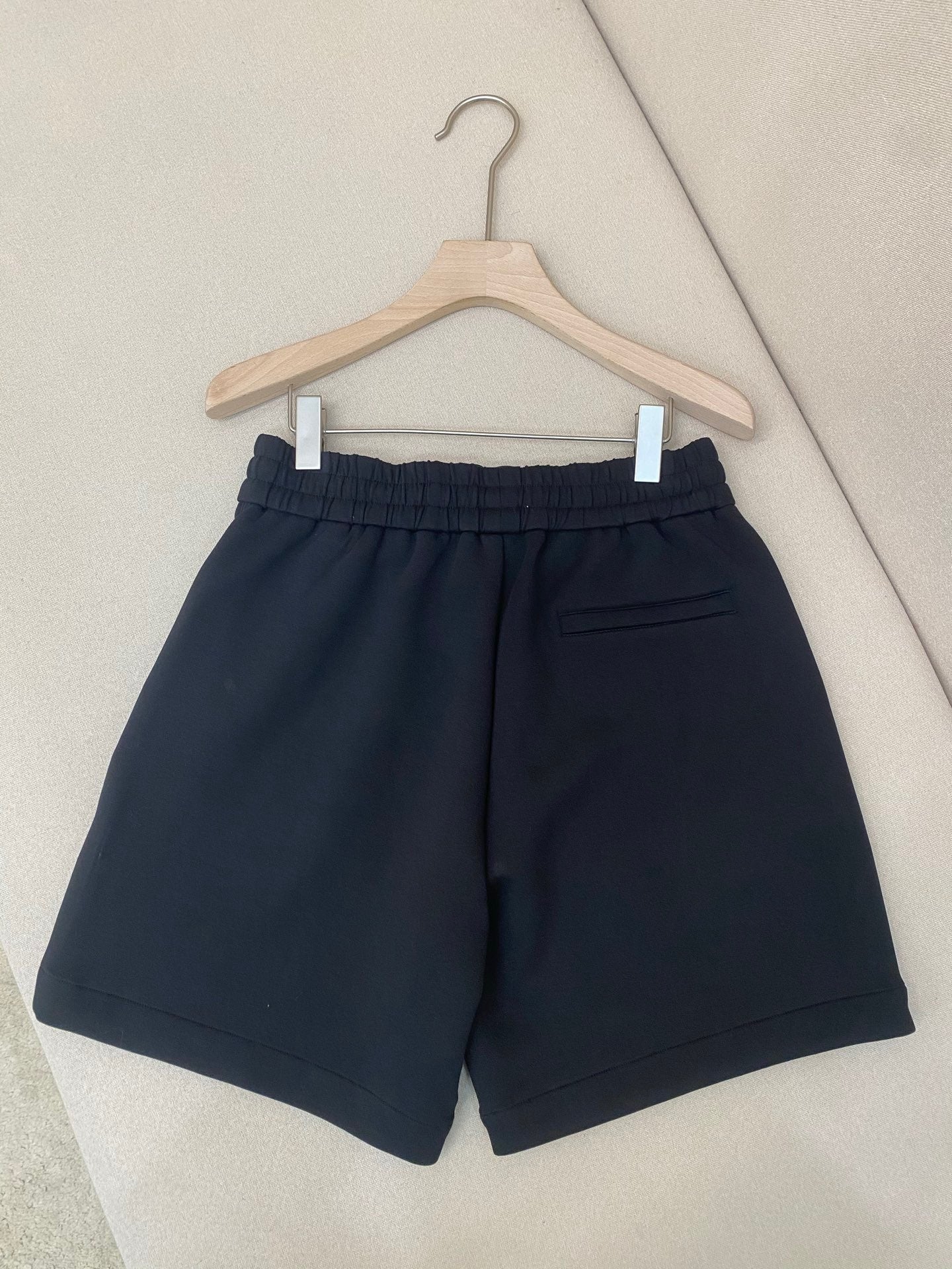 Gucci Logo Embroidered Shorts "Black"