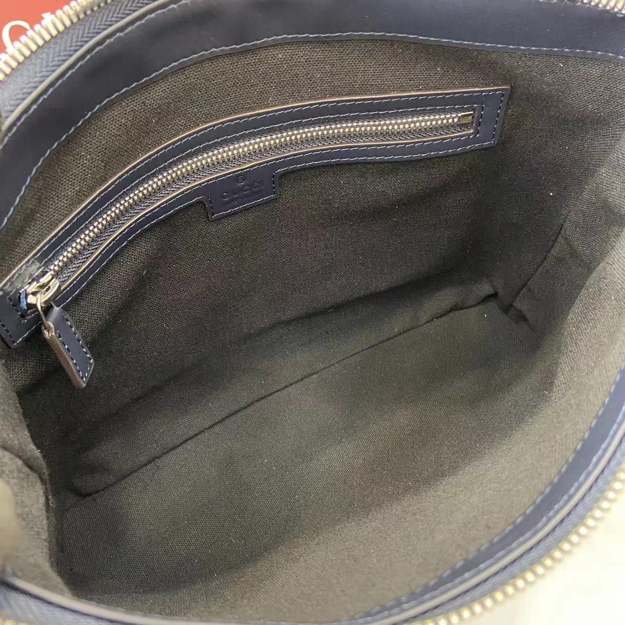 Gucci GG Chroma Pouch