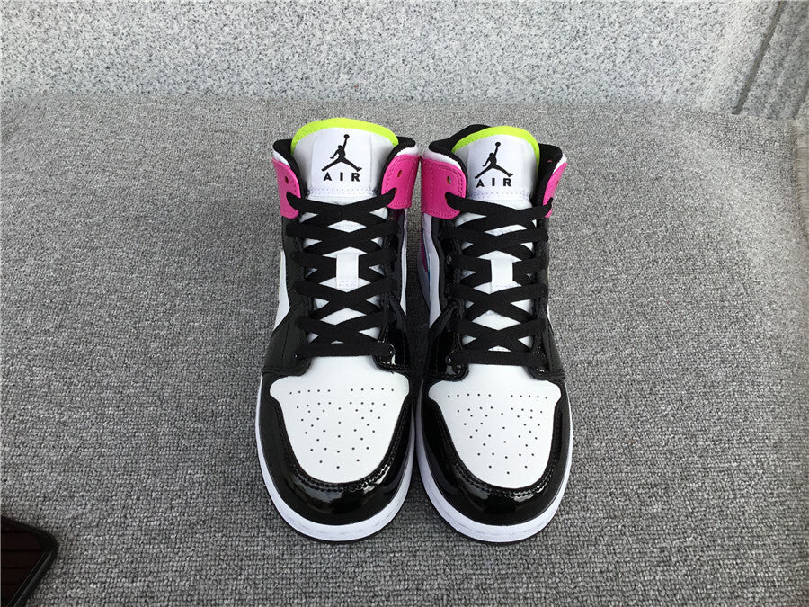 Air Jordan 1 Mid SE "Cyber Active Fuchsia"