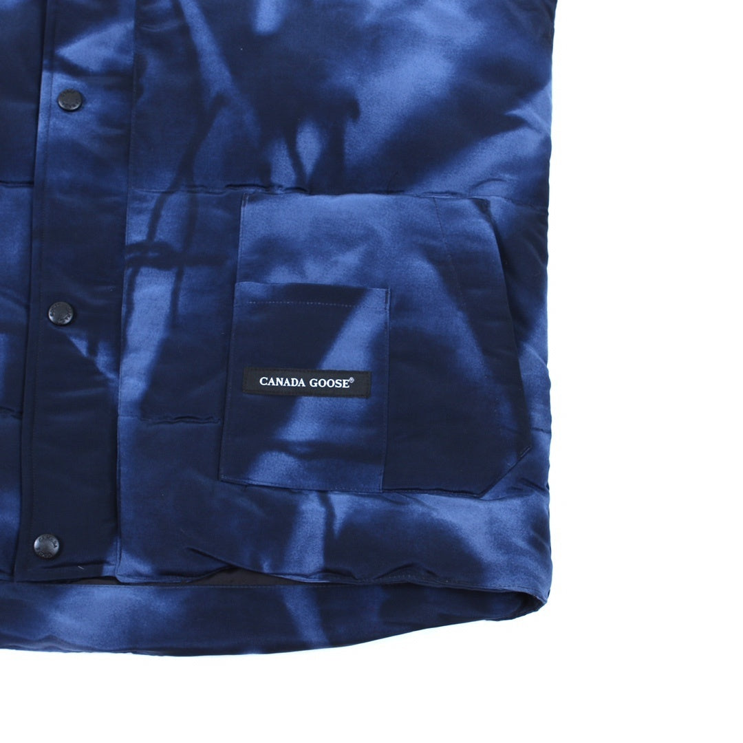 Canada Goose Freestyle Down Vest "Blue Camo".
