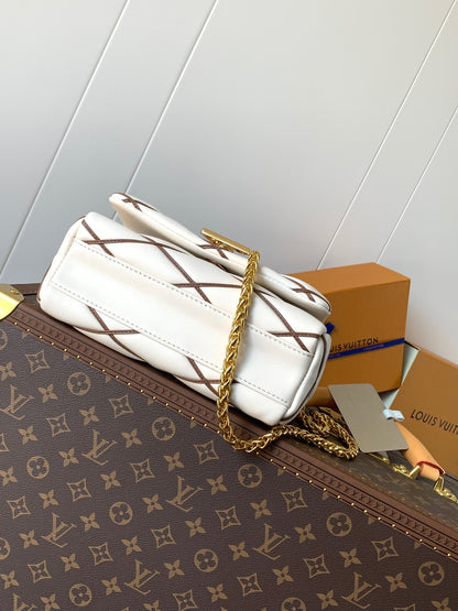Louis Vuitton GO-14 MM