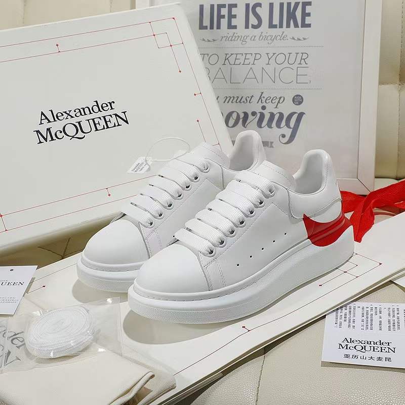 Alexander McQueen Oversized "Drop Heel Counter Print-White-Red"